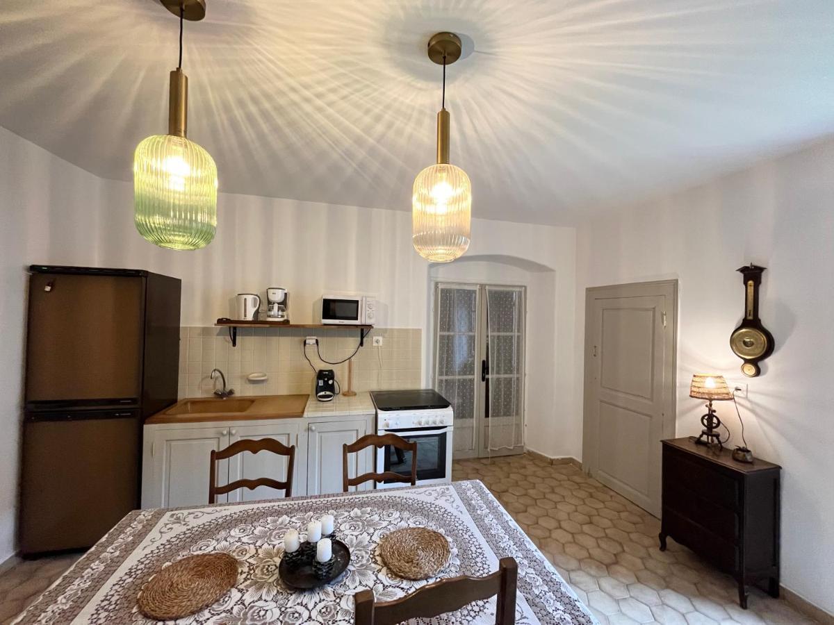 Housica & Co. Apartment Ucciani Bagian luar foto
